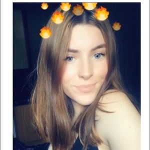 Meet your Posher, Melanie